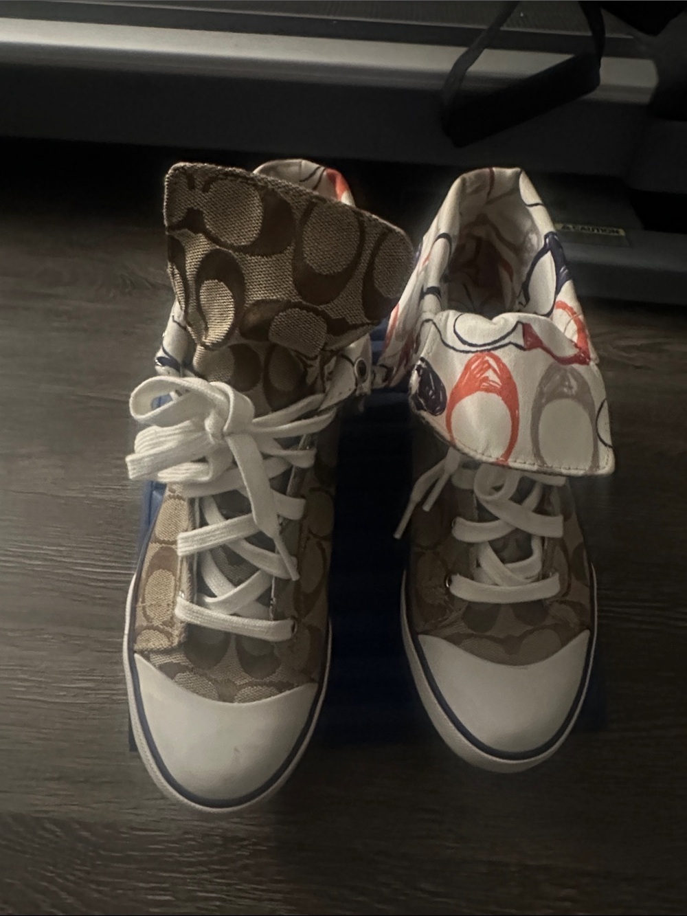 Coach Bonney heritage LG High-Top Sneakers in Khaki with White and multi Accents